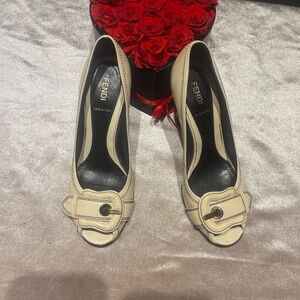 Fendi Cream Heeled Shoes with Buckle Detail